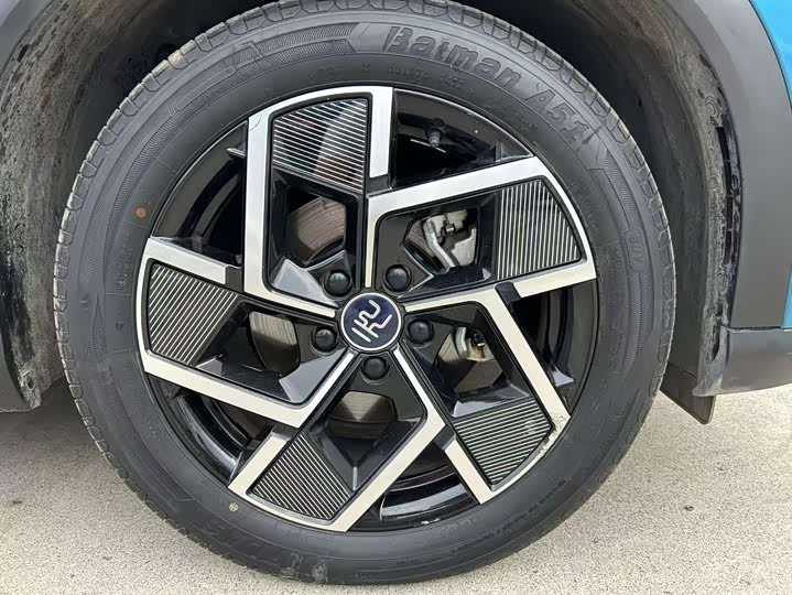 Фото 23 - BYD Yuan Plus