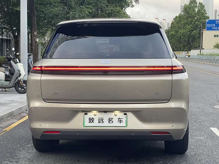 Фото 5 - LiXiang L8