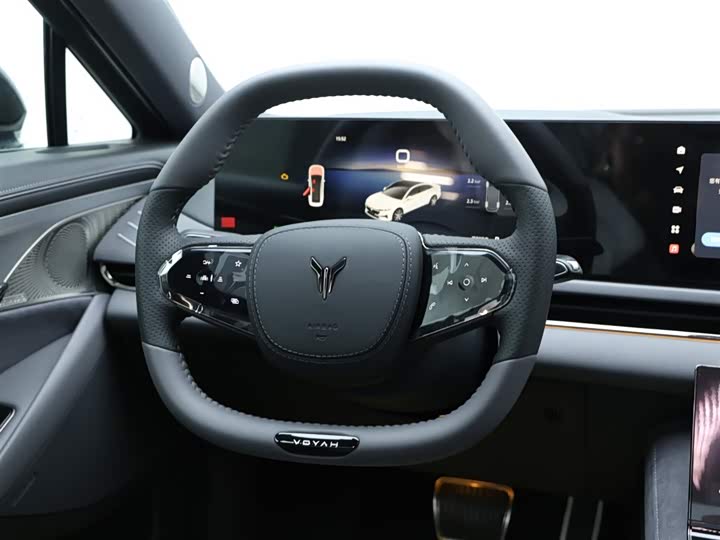 Фото 13 - Voyah Passion