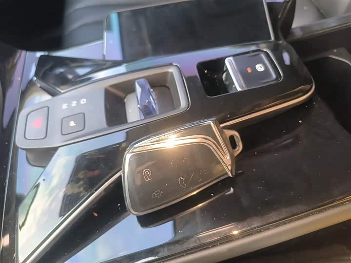 Фото 9 - Dongfeng Aeolus Haohan