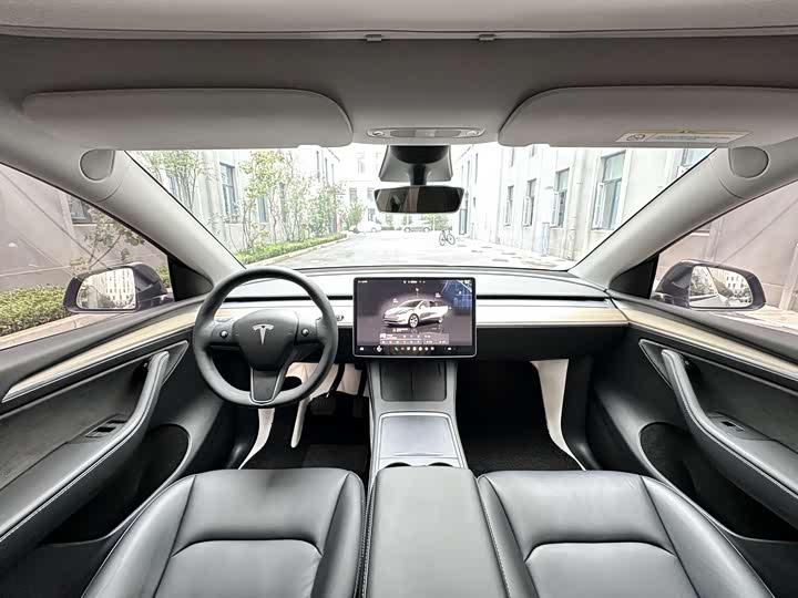 Фото 5 - Tesla Model Y