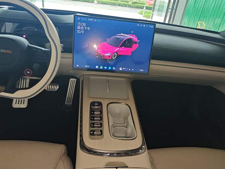 Фото 13 - Xiaomi SU7