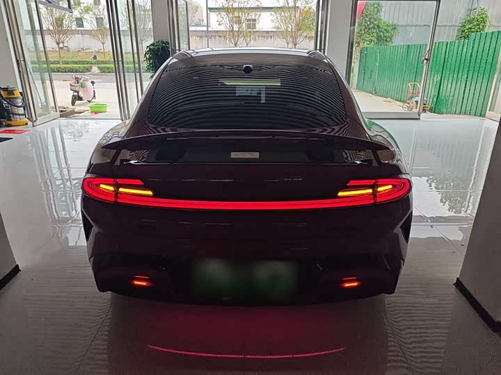 Фото 6 - Xiaomi SU7