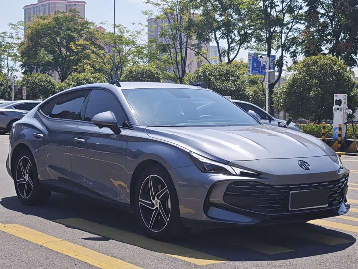 Фото 3 - MG Motor 7