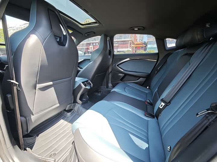 Фото 6 - MG Motor 7