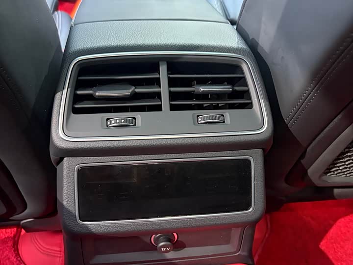 Фото 10 - Audi A7