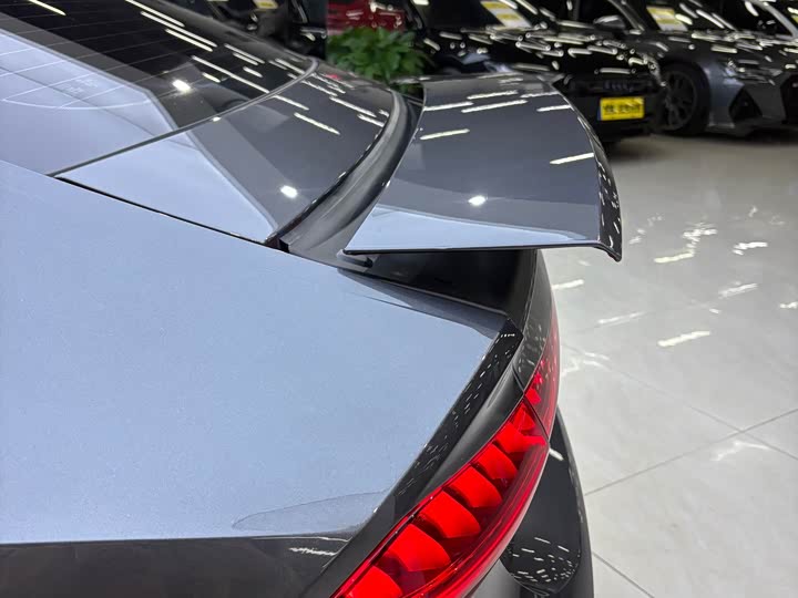 Фото 12 - Audi A7