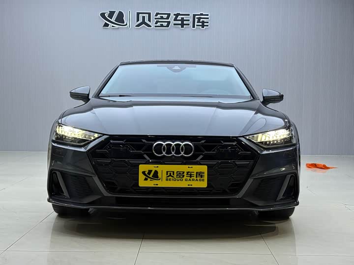 Фото 2 - Audi A7