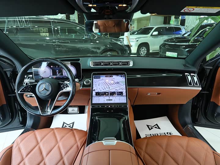 Фото 11 - Mercedes-Benz Maybach S-Class