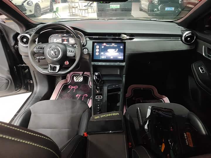 Фото 10 - MG Motor 6 Hybrid