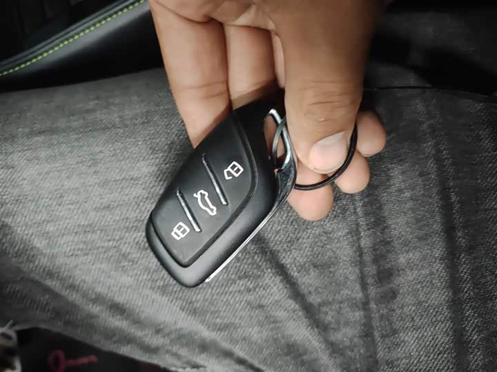 Фото 9 - MG Motor 6 Hybrid