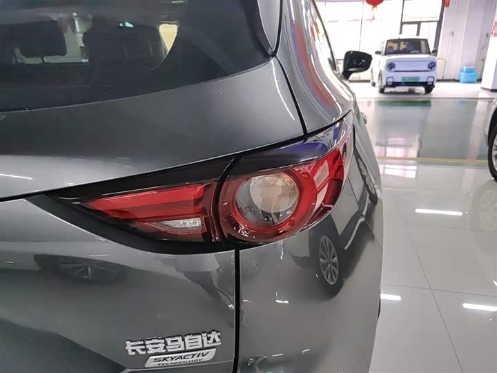 Фото 8 - Mazda CX-5