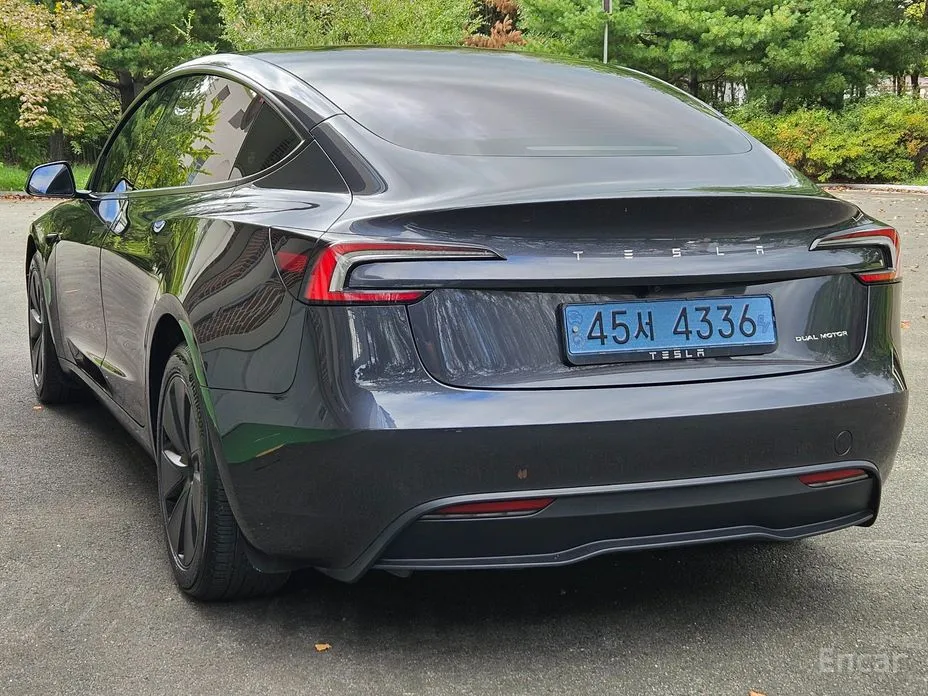 Фото 5 - Tesla Model 3
