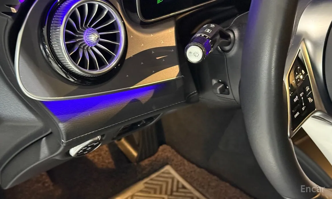 Фото 16 - Mercedes-Benz EQE