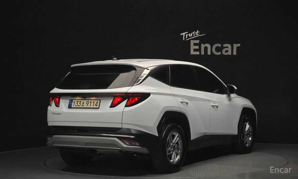 Фото 2 - Hyundai Tucson