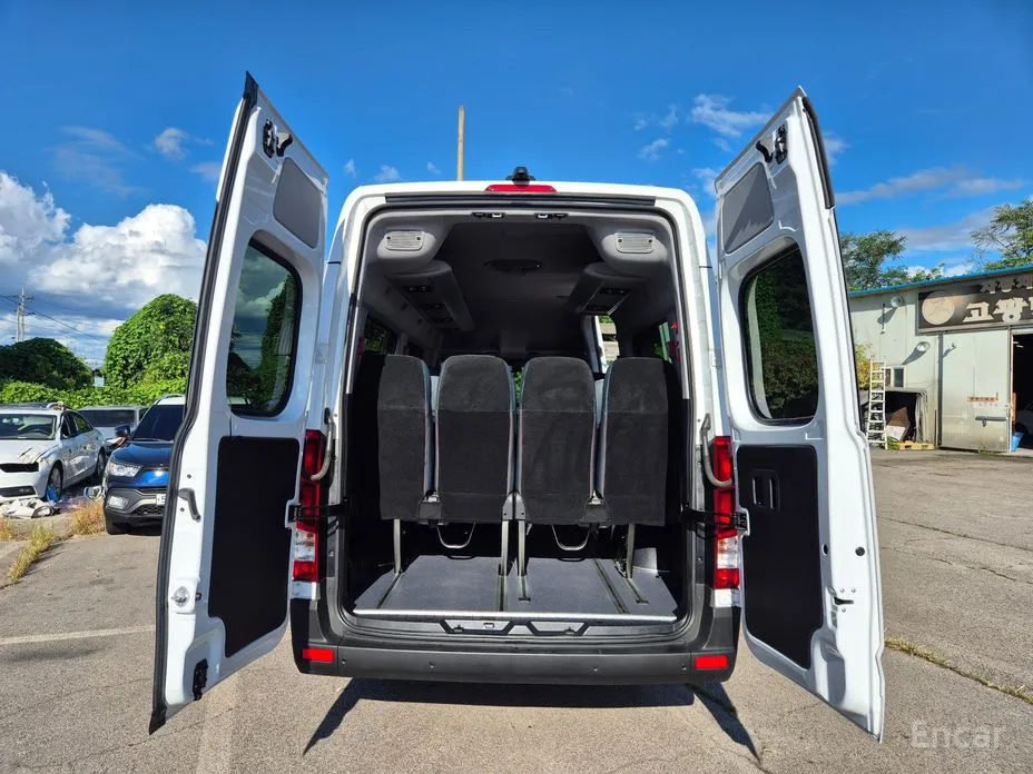 Фото 17 - Hyundai Solati