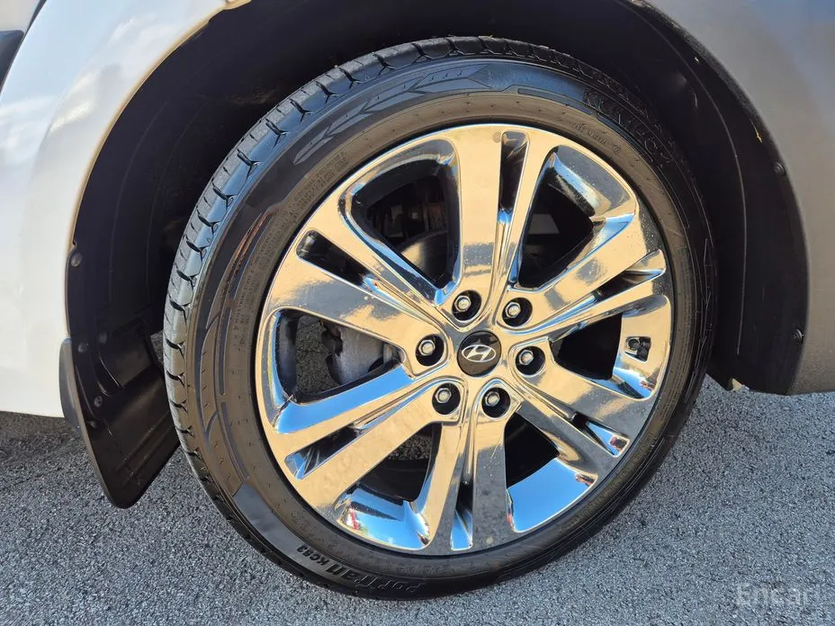 Фото 19 - Hyundai Solati