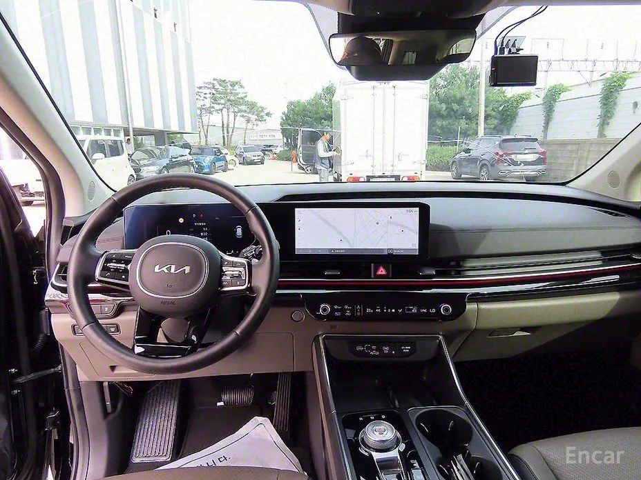 Фото 7 - Kia Carnival