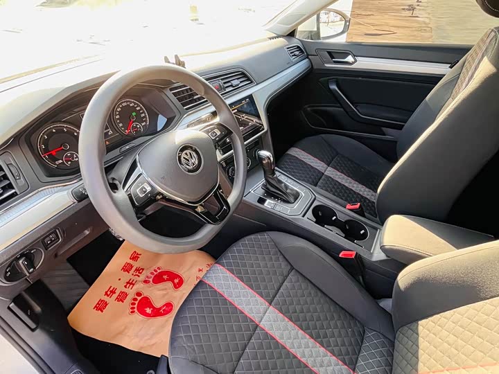 Фото 4 - Volkswagen Lamando L