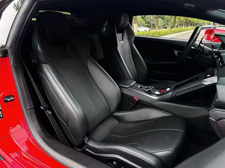 Фото 4 - Lamborghini Huracán