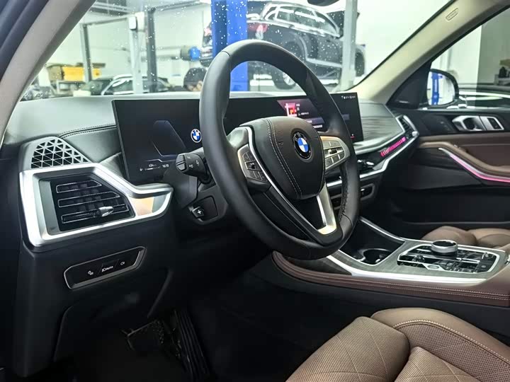 Фото 4 - BMW X7