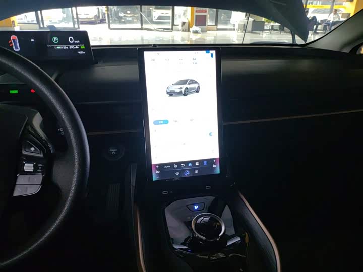 Фото 13 - Toyota bZ3