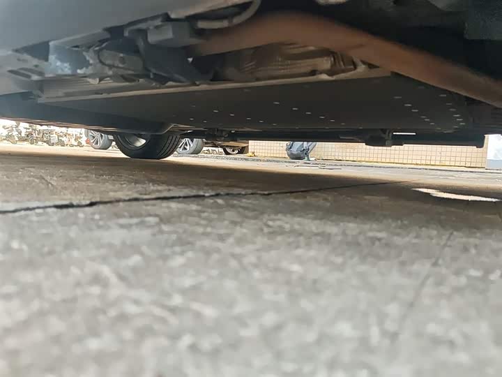 Фото 16 - LiXiang L9