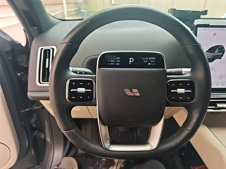 Фото 3 - LiXiang L9