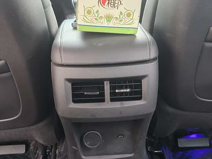 Фото 12 - Cadillac CT5