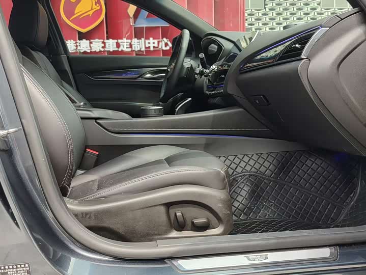 Фото 15 - Cadillac CT5