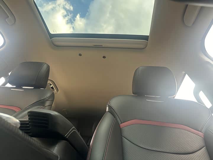 Фото 14 - Maxus D90 Pro