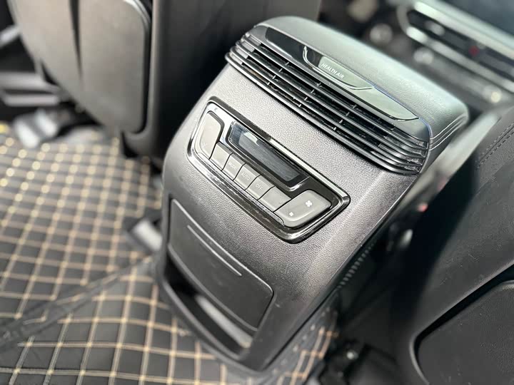 Фото 25 - Maxus D90 Pro