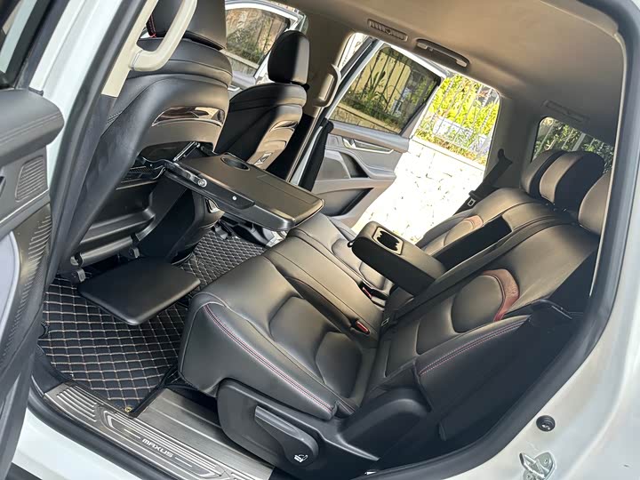 Фото 28 - Maxus D90 Pro