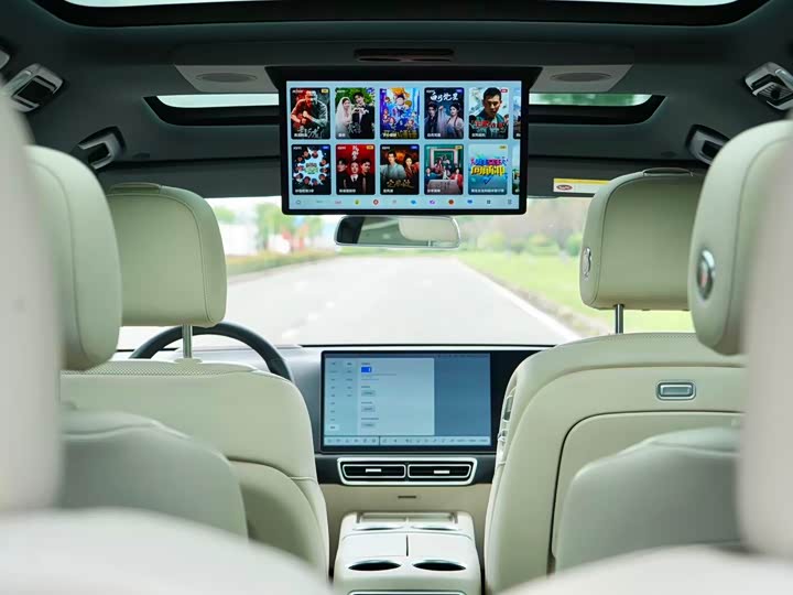 Фото 16 - LiXiang L9