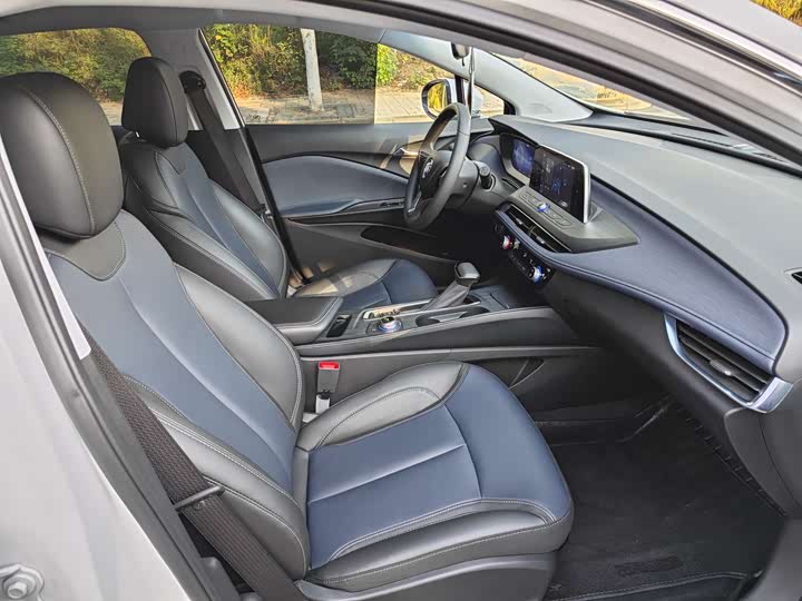 Фото 21 - Buick Velite 6