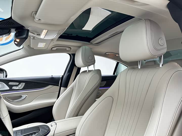 Фото 12 - Mercedes-Benz CLS-Class