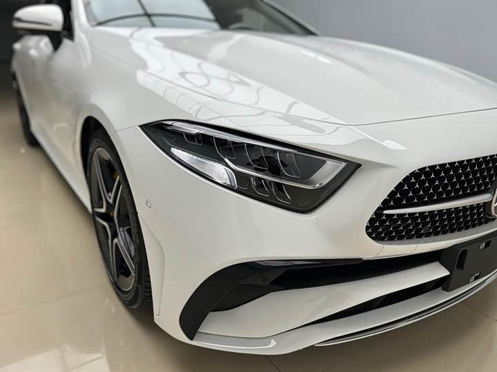 Фото 22 - Mercedes-Benz CLS-Class