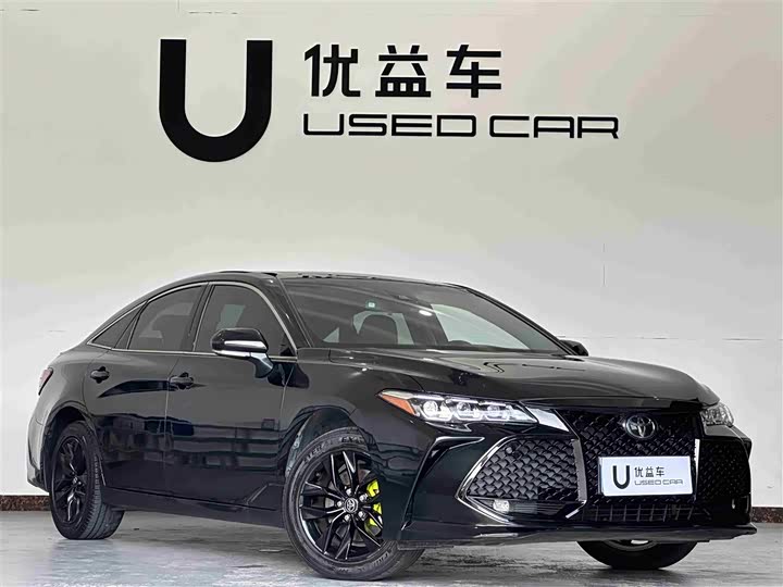 Фото 3 - Toyota Avalon