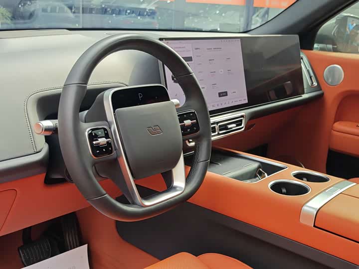 Фото 11 - LiXiang L7