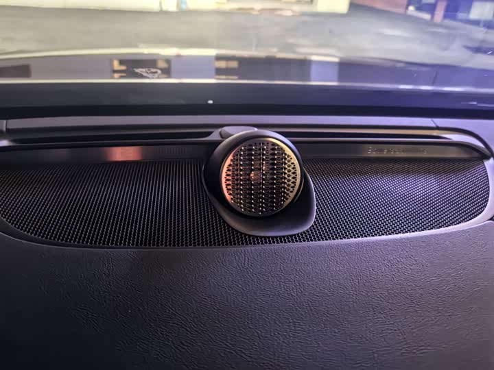 Фото 5 - Volvo S90