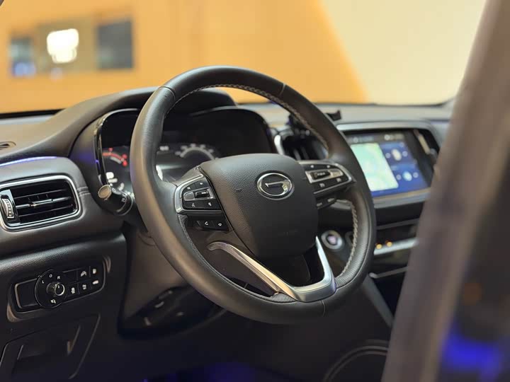 Фото 9 - GAC Trumpchi GS8