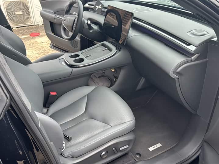 Фото 9 - XPeng G7