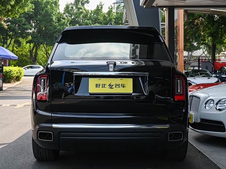 Фото 5 - Rolls-Royce Cullinan
