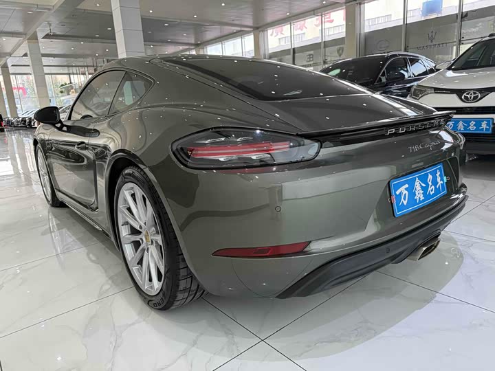 Фото 16 - Porsche 718