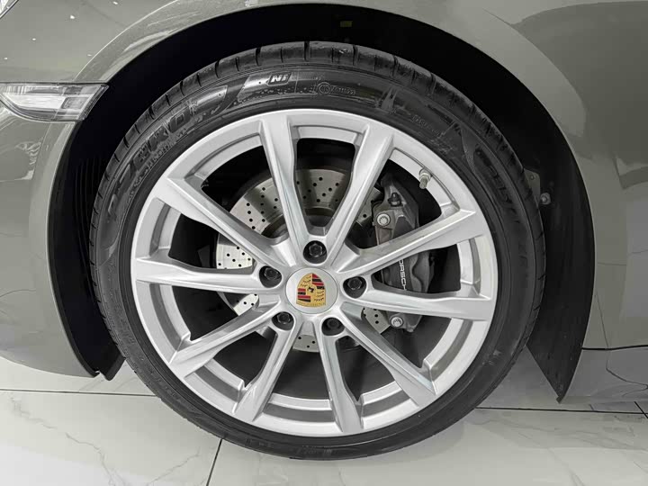 Фото 22 - Porsche 718