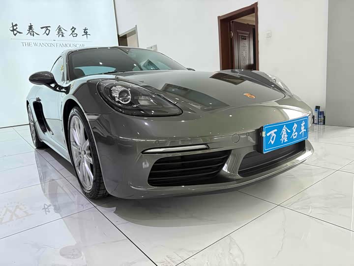 Фото 3 - Porsche 718