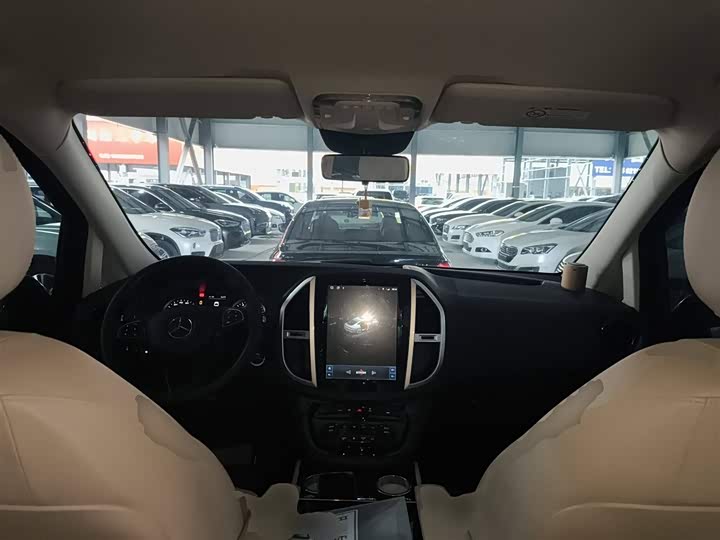 Фото 10 - Mercedes-Benz Vito