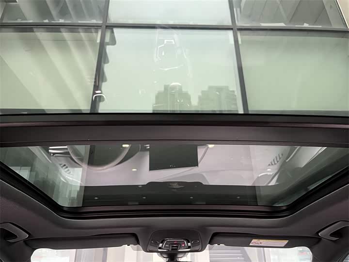 Фото 10 - Audi RS 4