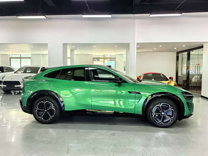 Фото 4 - Xiaomi YU7