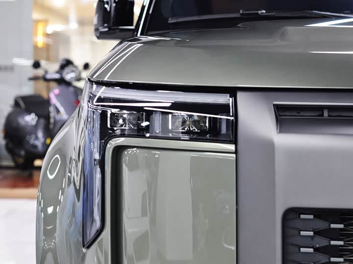 Фото 10 - Rox (Polar Stone) 01